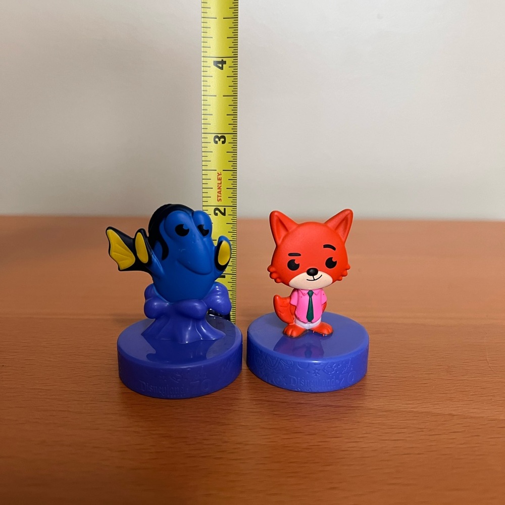 NEW McDonald's Disneyland Resort 70th Celebration Happy Meal Dory Nick Wilde